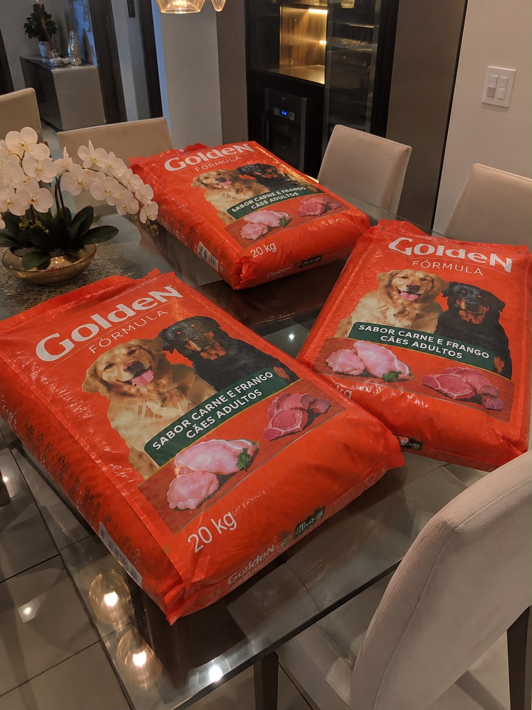 Foto do combo Golden 3x 20kg enviado por Larissa Martins